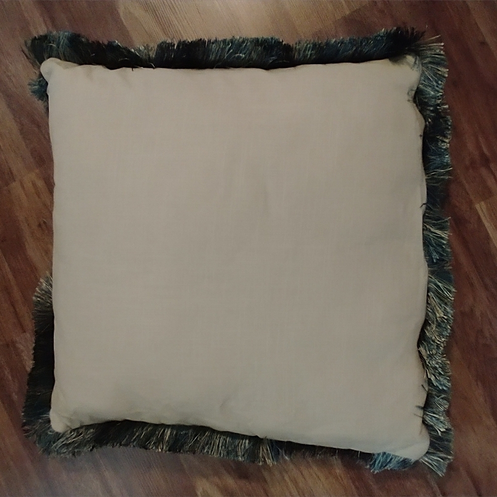 NWT Silk embroidered on linen/Cotton Fringe trim pillows - Picture 7 of 12